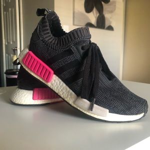 Adidas NMD R1 primeknit